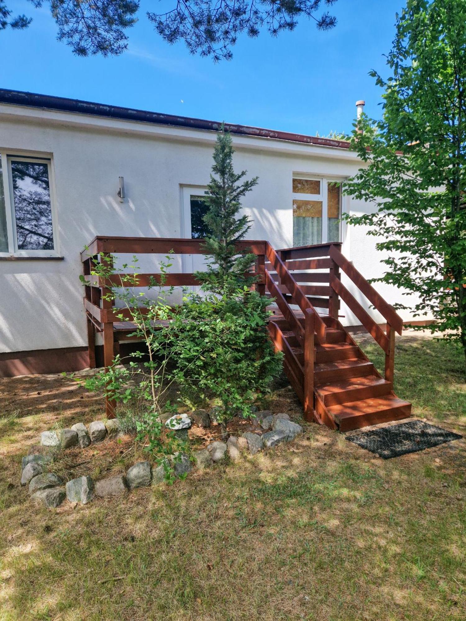 Dom Wypoczynkowy Sloneczna Hotel Ustka Exterior photo