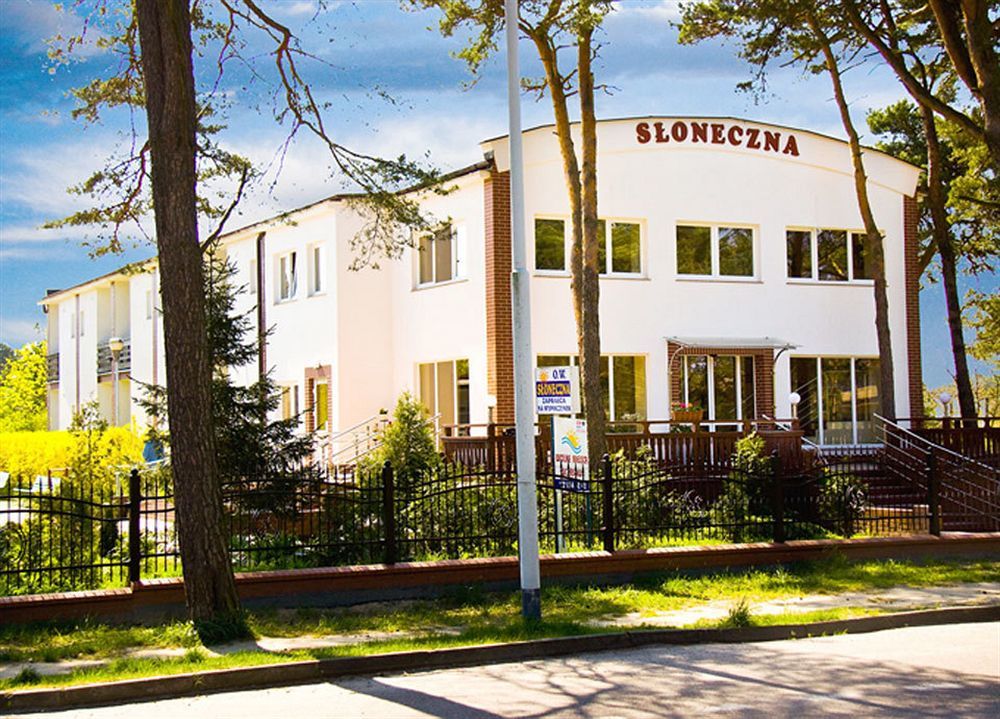 Dom Wypoczynkowy Sloneczna Hotel Ustka Exterior photo